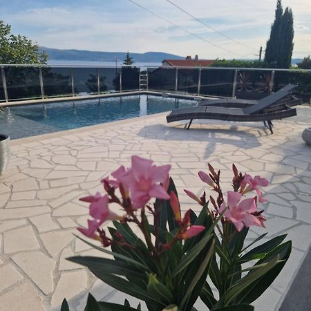 Vila Vita Novi Vinodolski Exteriör bild