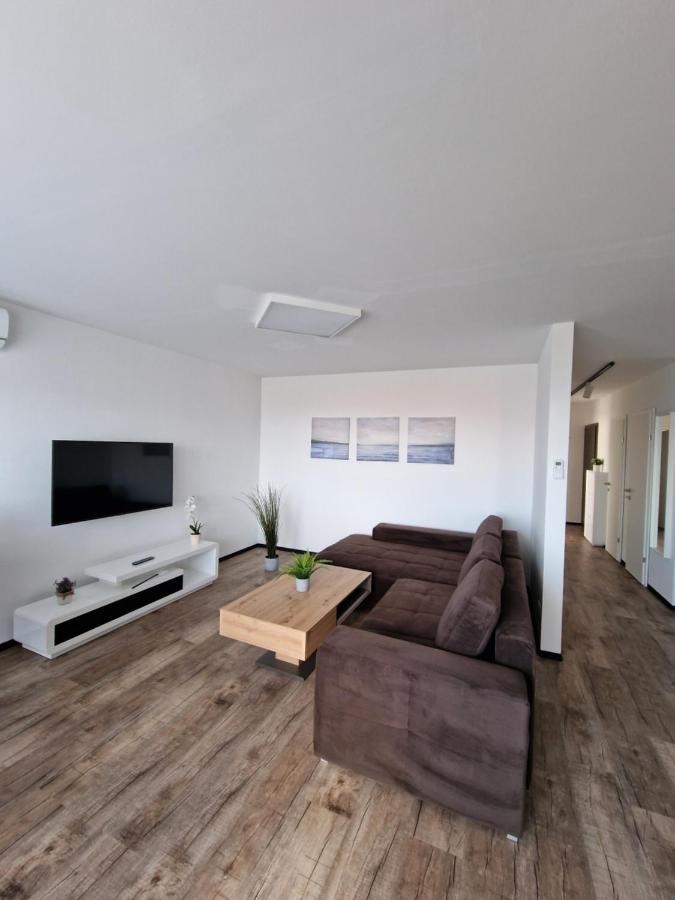 Vila Vita Novi Vinodolski Exteriör bild