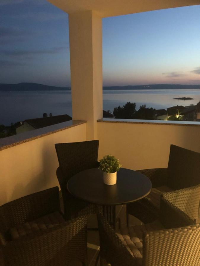 Vila Vita Novi Vinodolski Exteriör bild