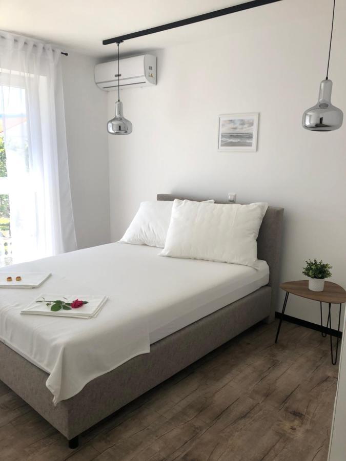 Vila Vita Novi Vinodolski Exteriör bild