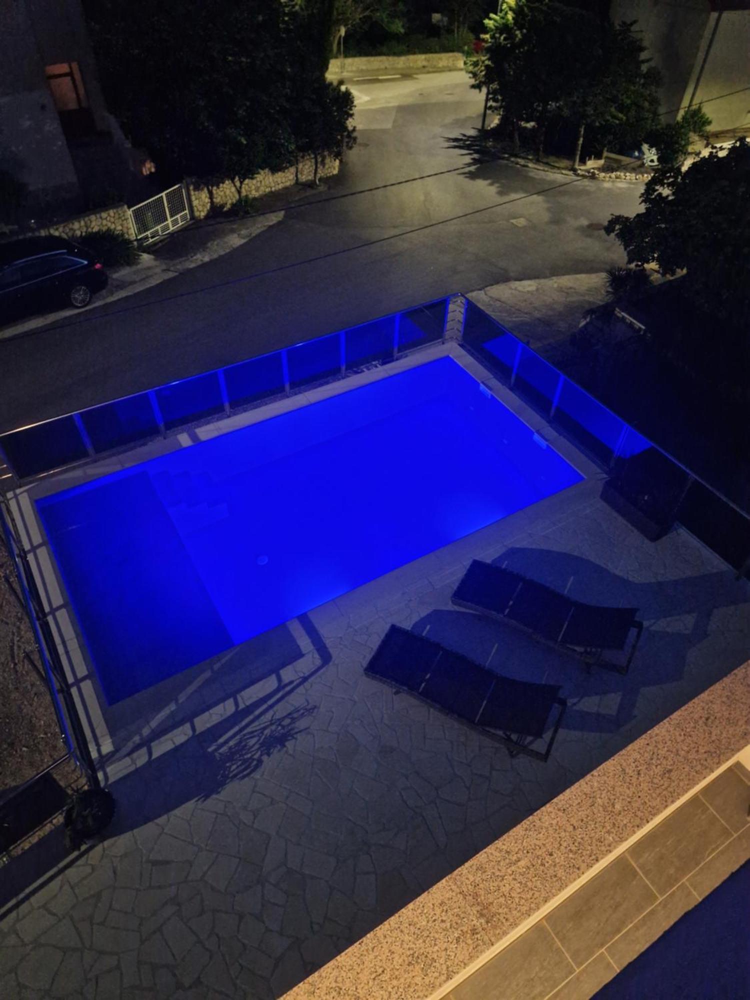 Vila Vita Novi Vinodolski Exteriör bild